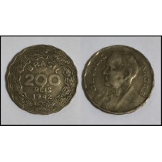 Brasil 200 Réis 1942 V-168 Cupro-Níquel Sob Getúlio Vargas (188)